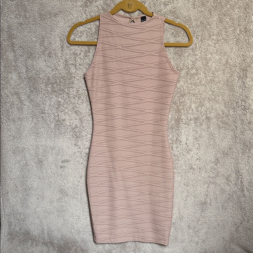 Elegant Tan Sleeveless Dress